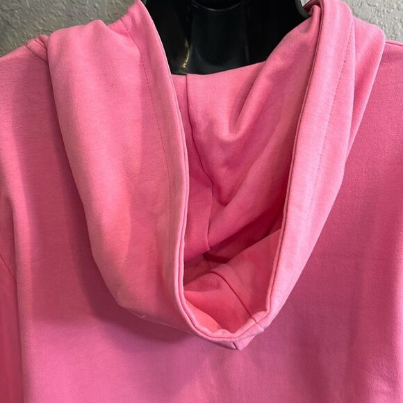 #303 Hypo fitness, Barbie pink, long sleeve cropped hoodie, size XL juniors - Picture 7 of 10